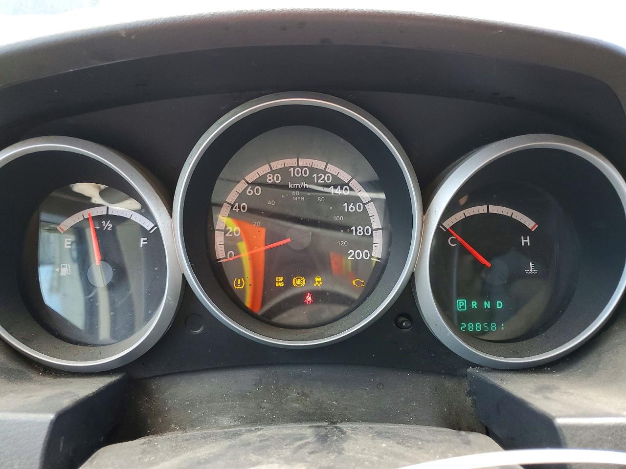 2010 DODGE CARAVAN