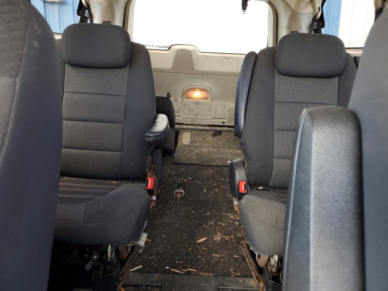 2010 DODGE CARAVAN