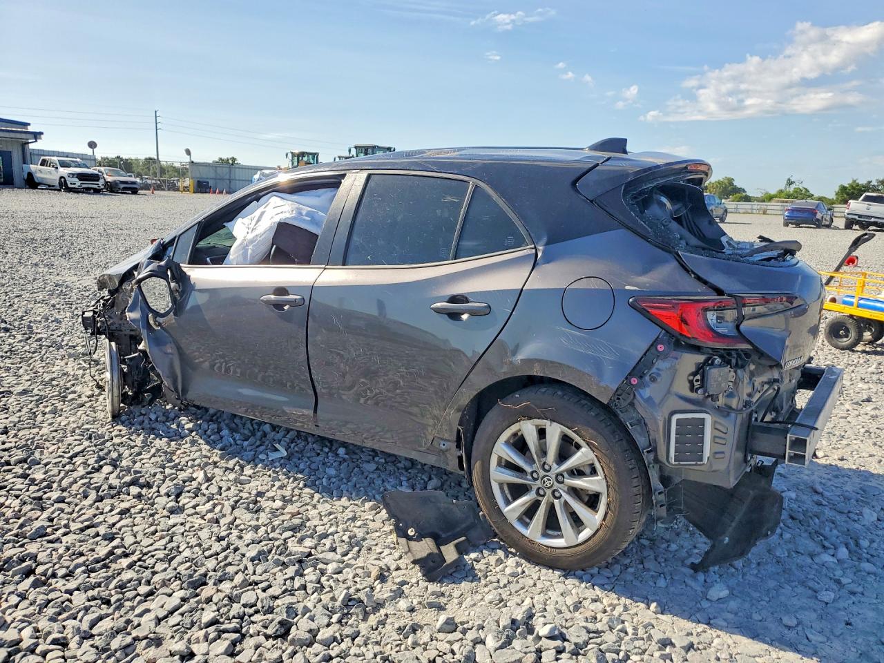 2024 TOYOTA COROLLA