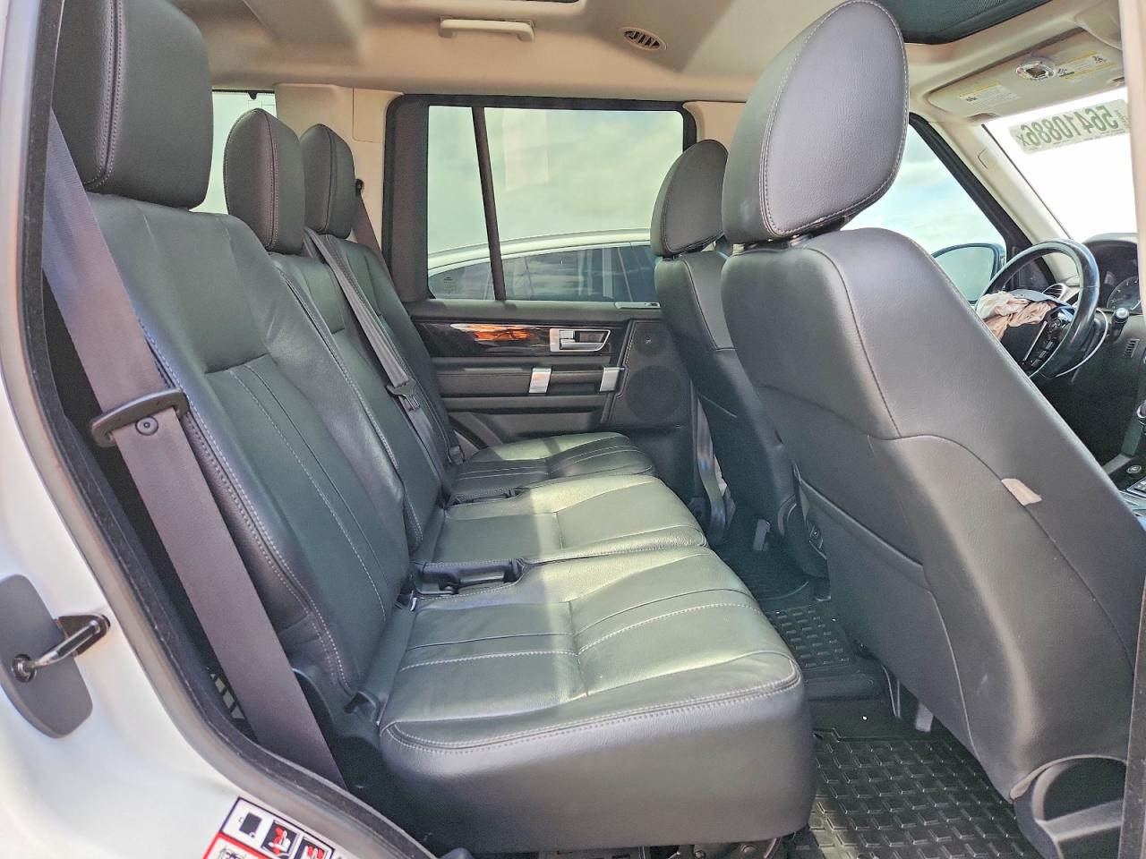 2016 LAND ROVER LR4