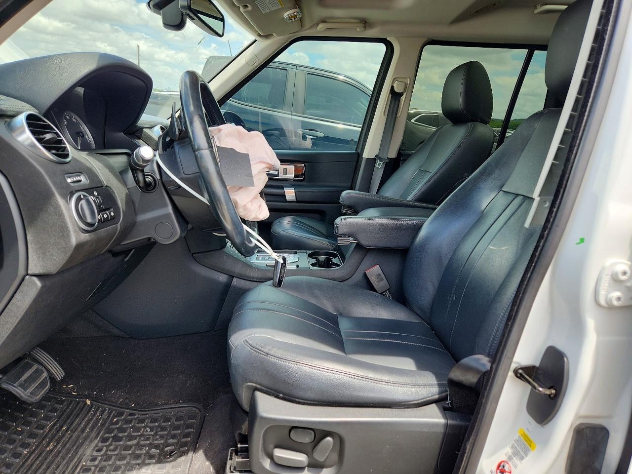 2016 LAND ROVER LR4