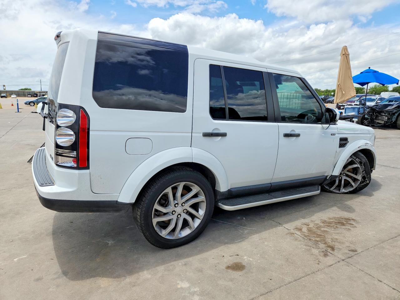 2016 LAND ROVER LR4