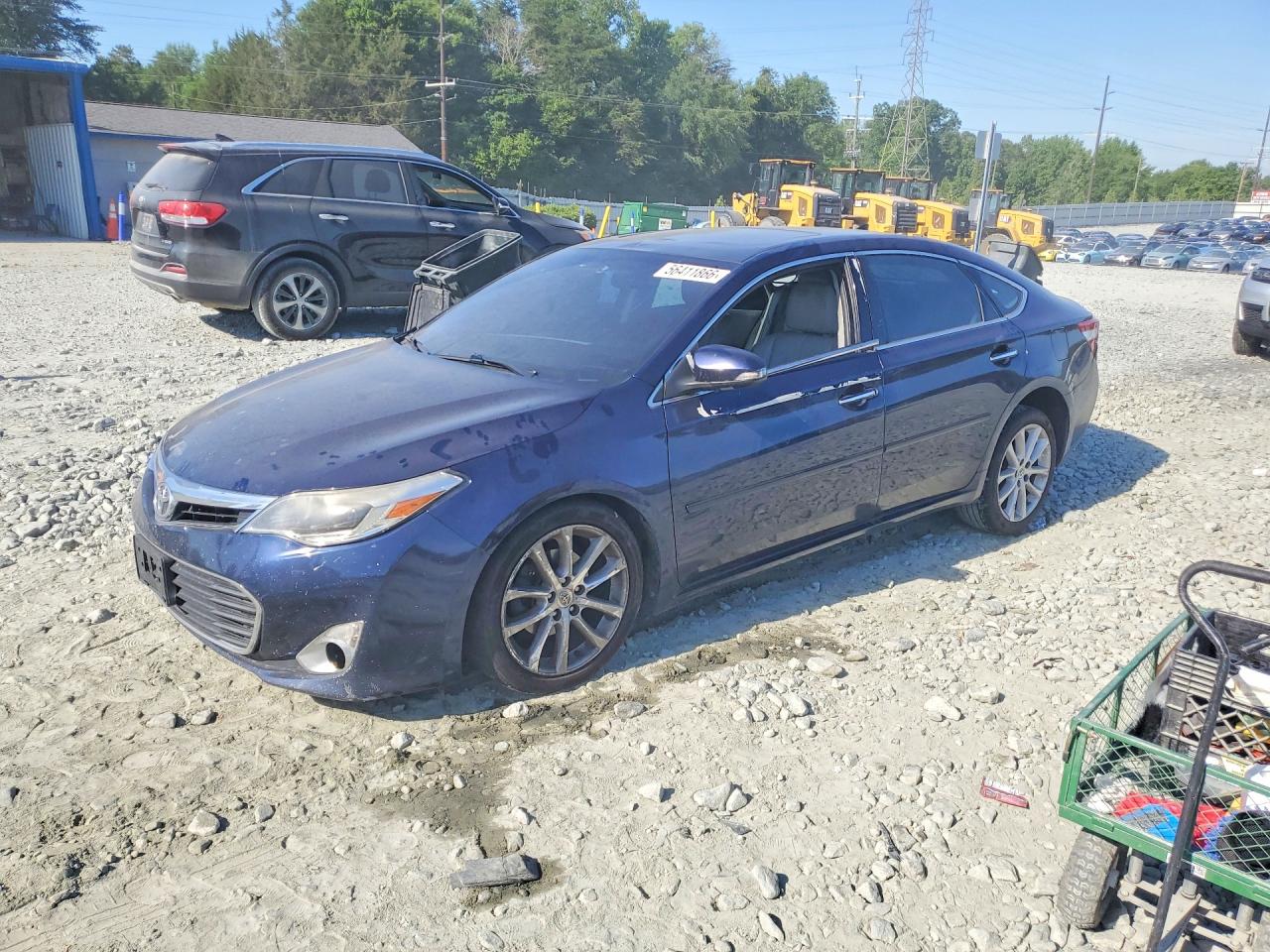 2013 TOYOTA AVALON