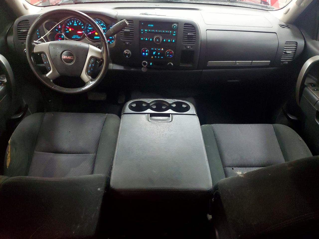 2013 GMC SIERRA
