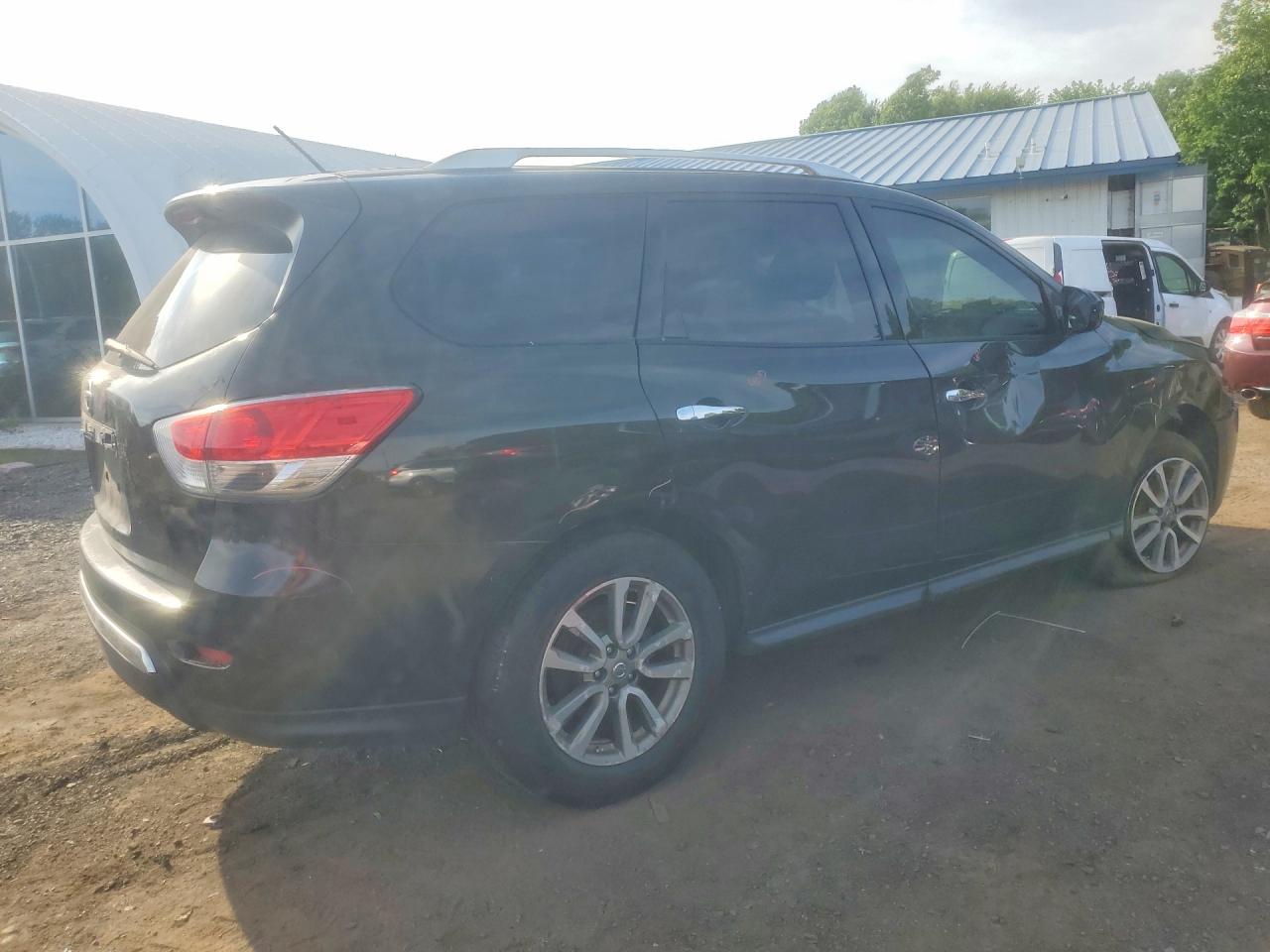 2015 NISSAN PATHFINDER