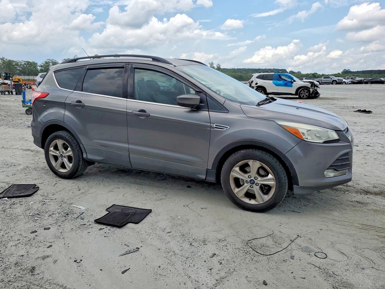 2014 FORD ESCAPE