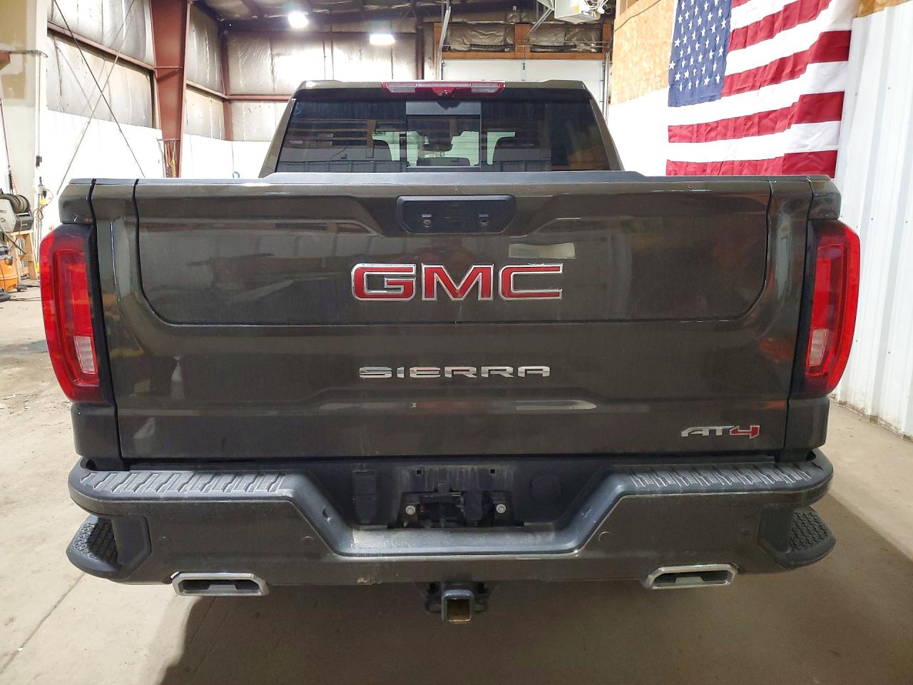 2023 GMC SIERRA