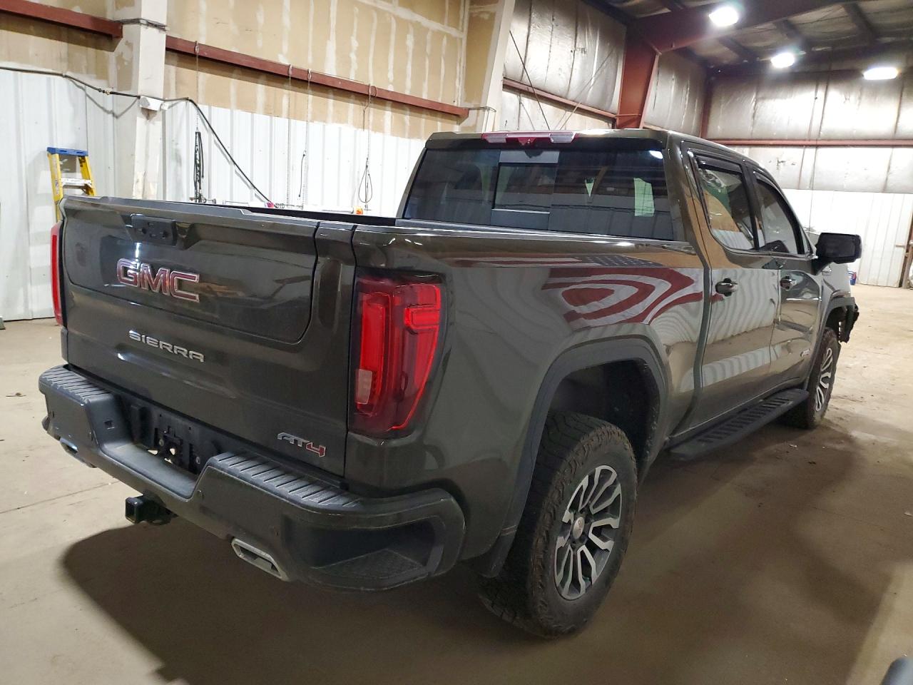 2023 GMC SIERRA