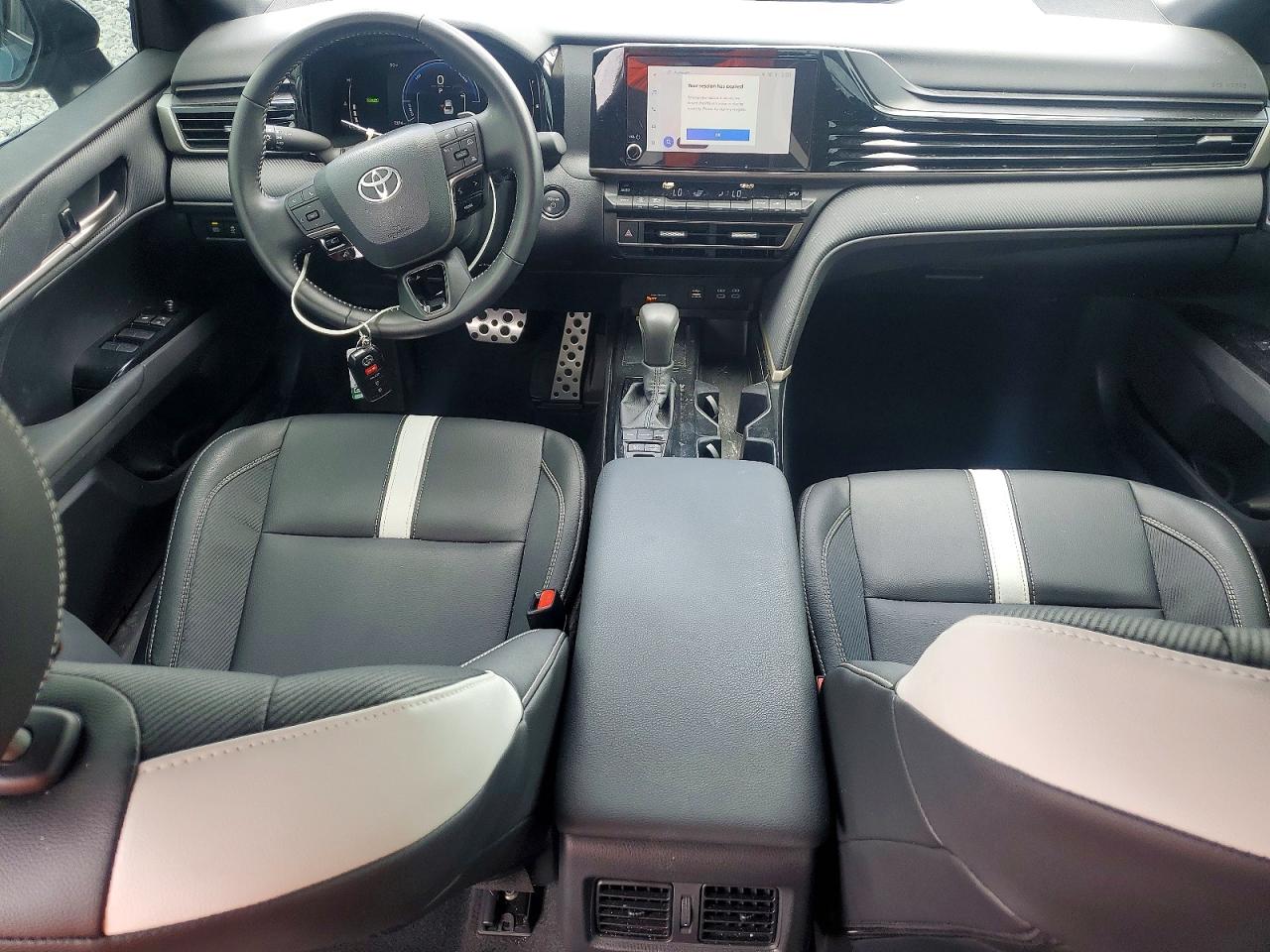 2026 TOYOTA CAMRY