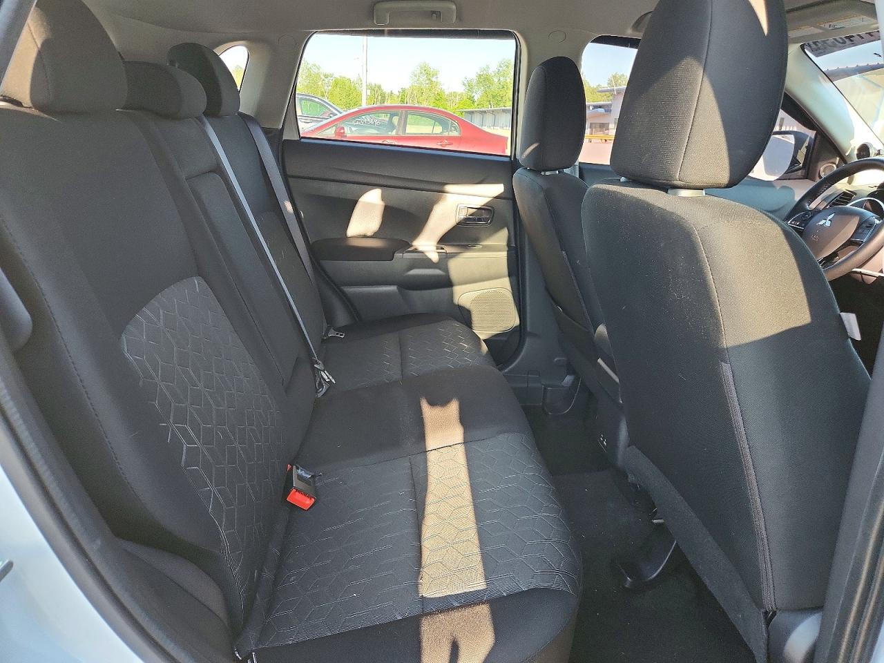 2023 MITSUBISHI OUTLANDER