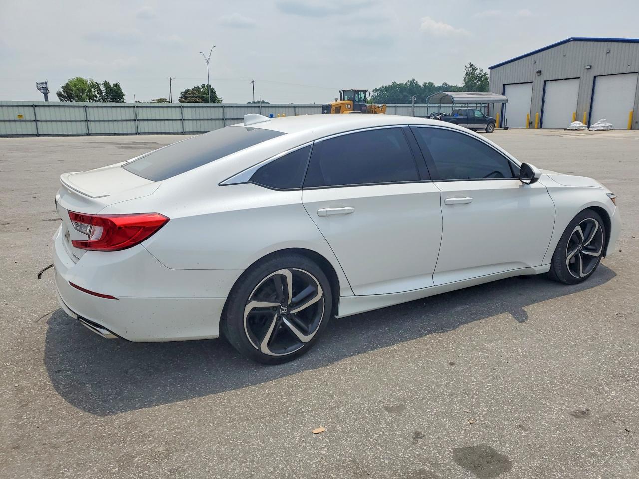 2019 HONDA ACCORD