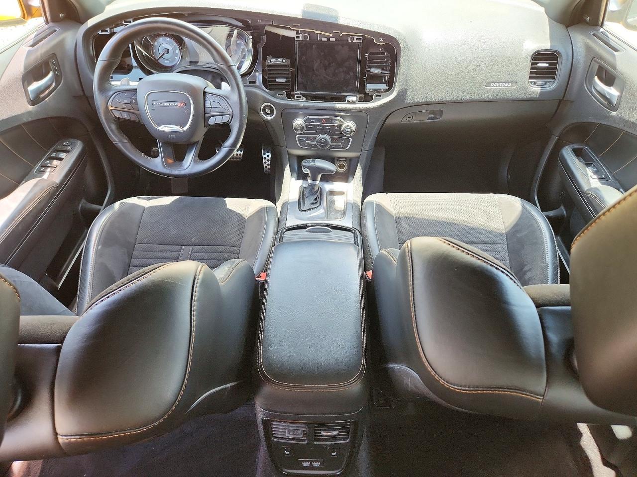 2017 DODGE CHARGER
