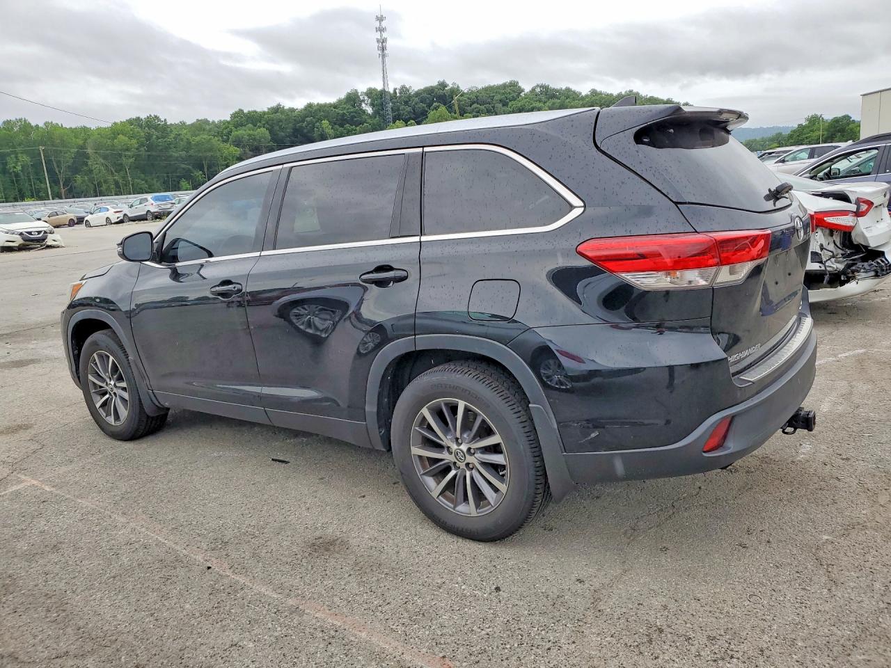 2019 TOYOTA HIGHLANDER