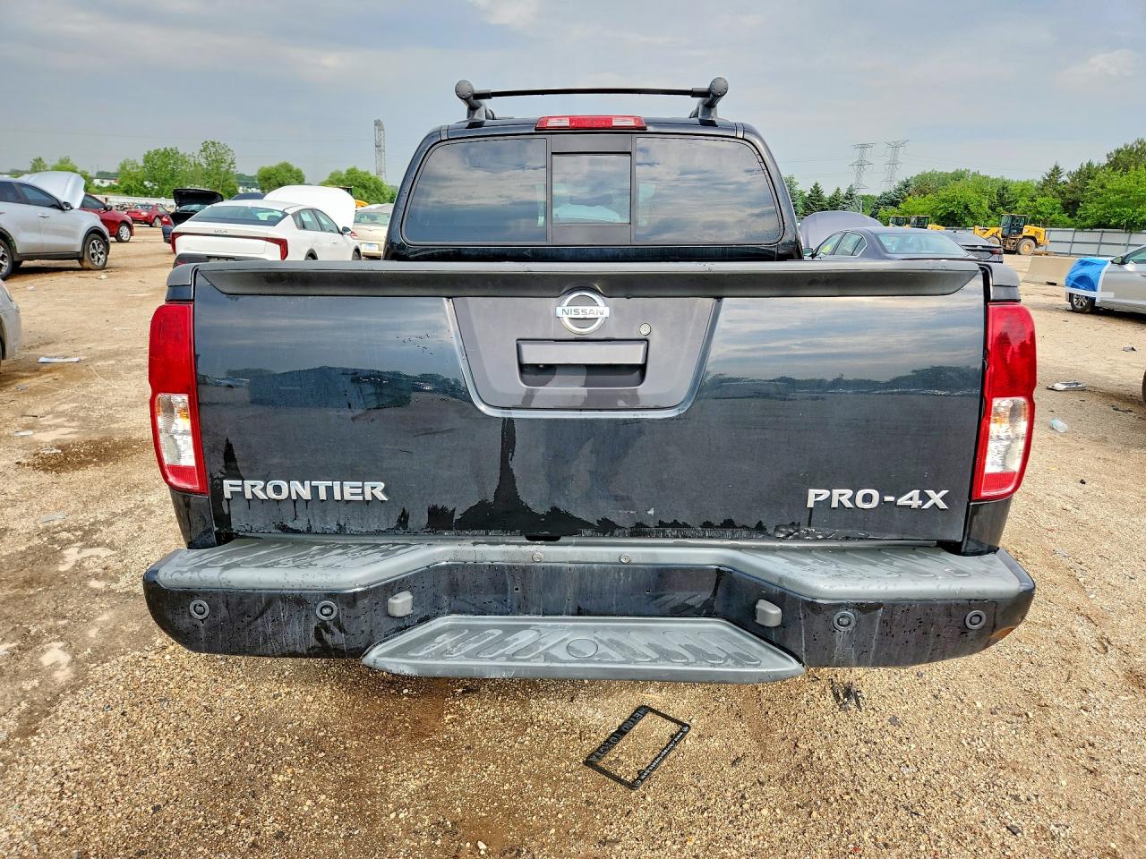 2019 NISSAN FRONTIER