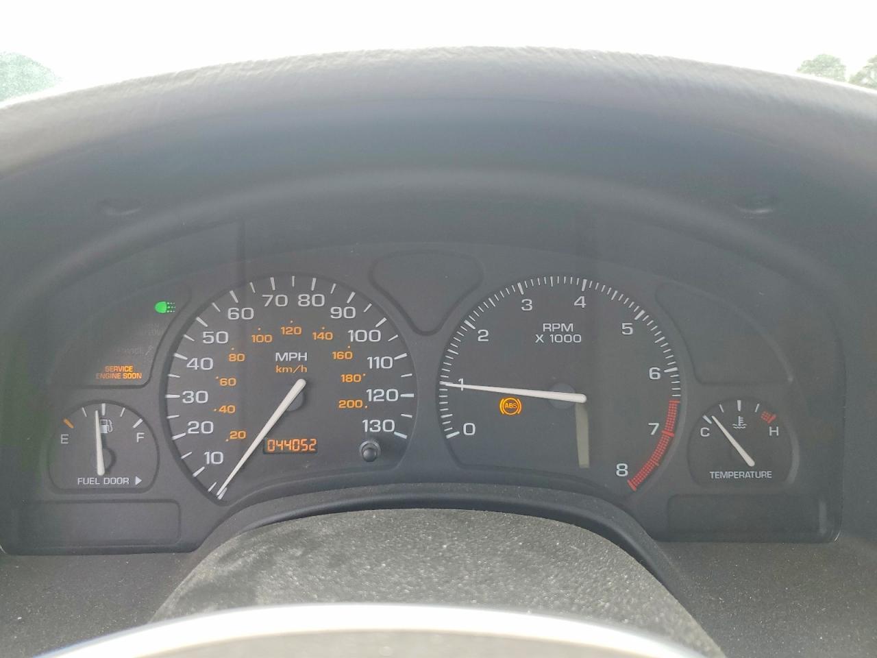 2002 SATURN L100