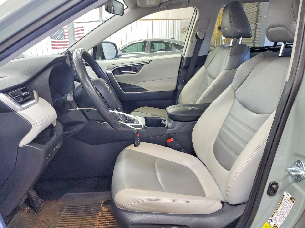 2022 TOYOTA RAV4