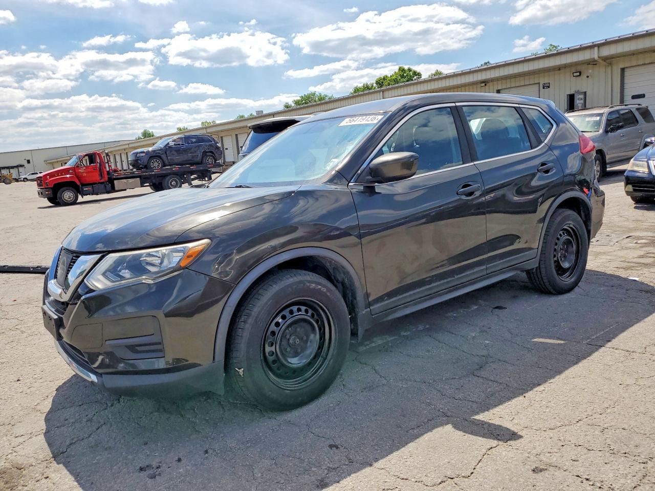 2017 NISSAN ROGUE