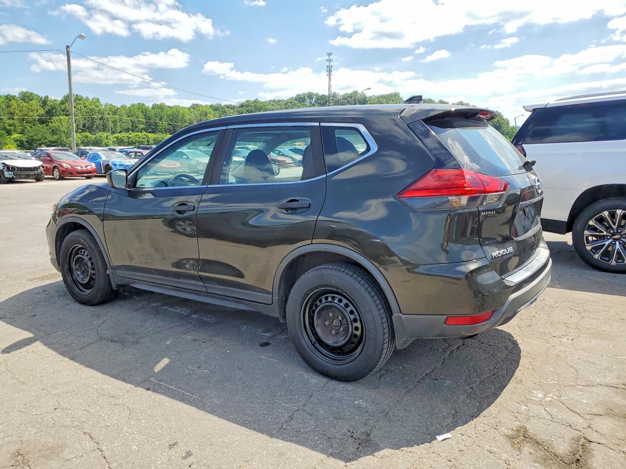 2017 NISSAN ROGUE