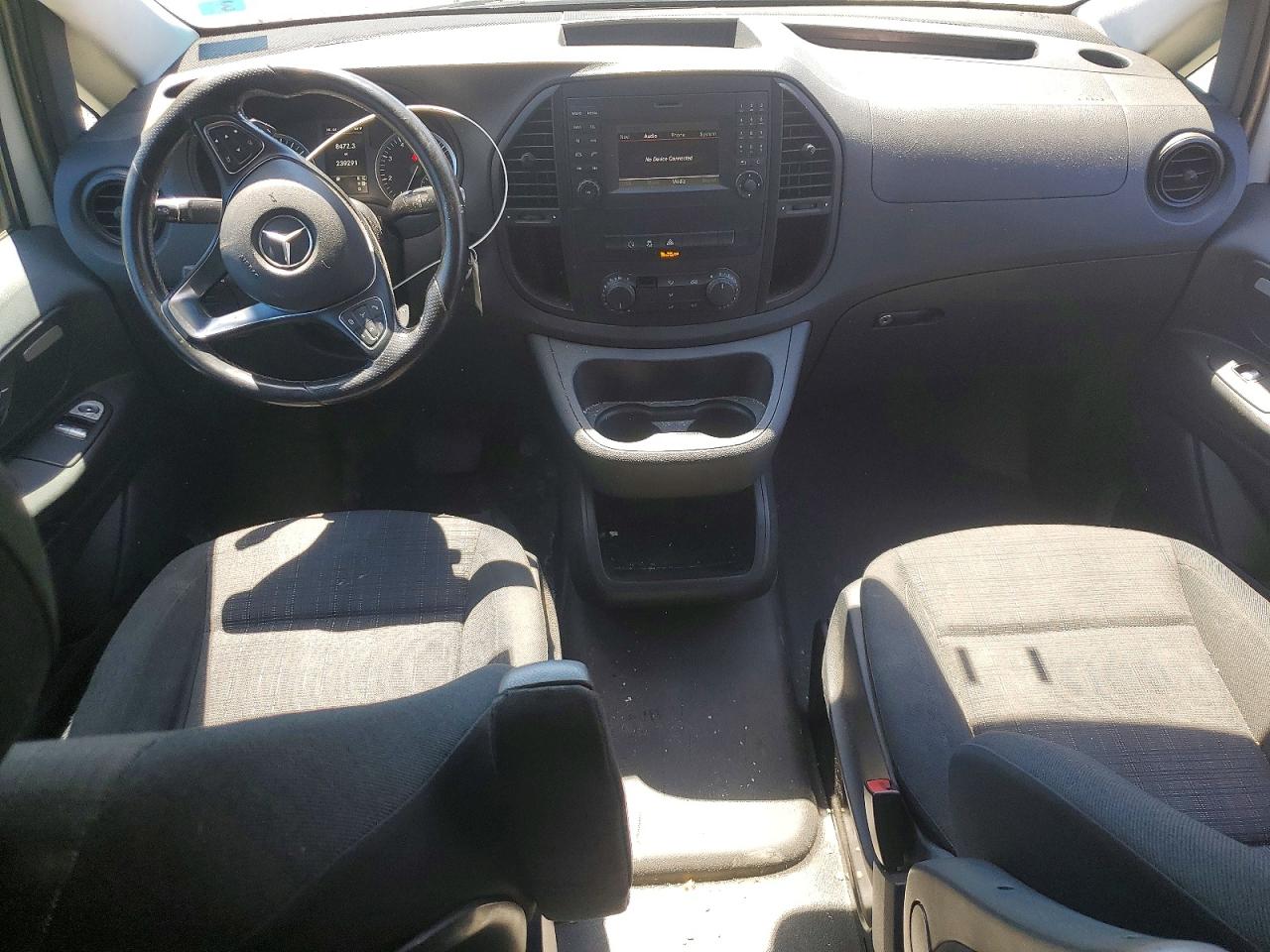 2016 MERCEDES-BENZ METRIS