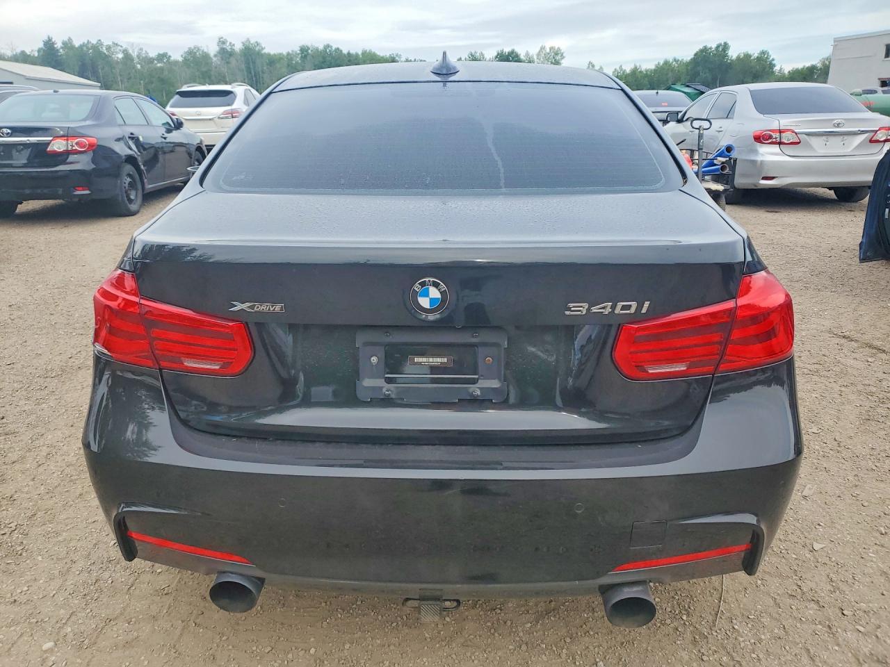 2017 BMW 3 SERIES