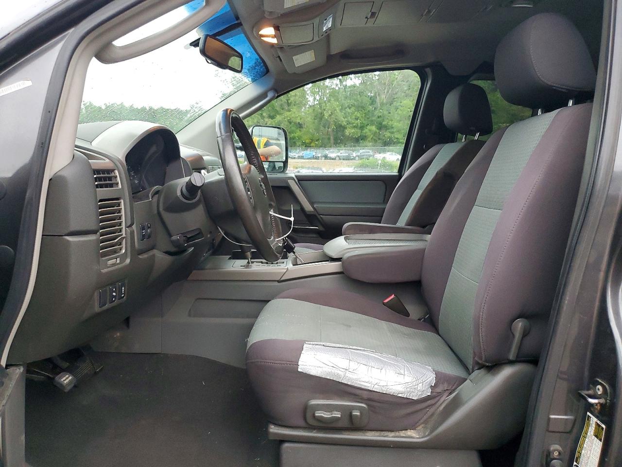 2006 NISSAN TITAN