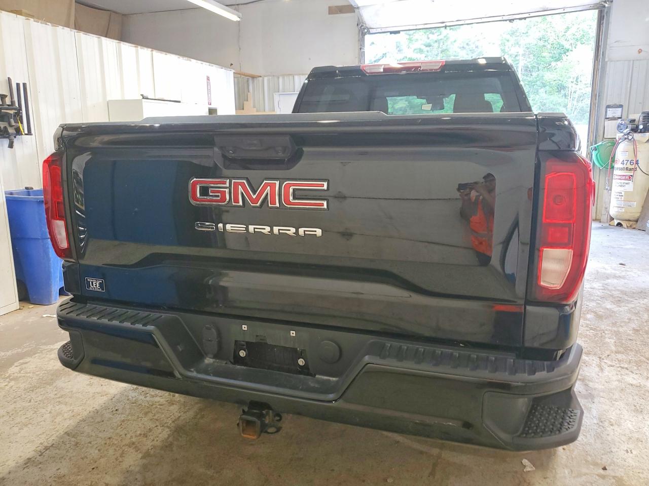 2023 GMC SIERRA