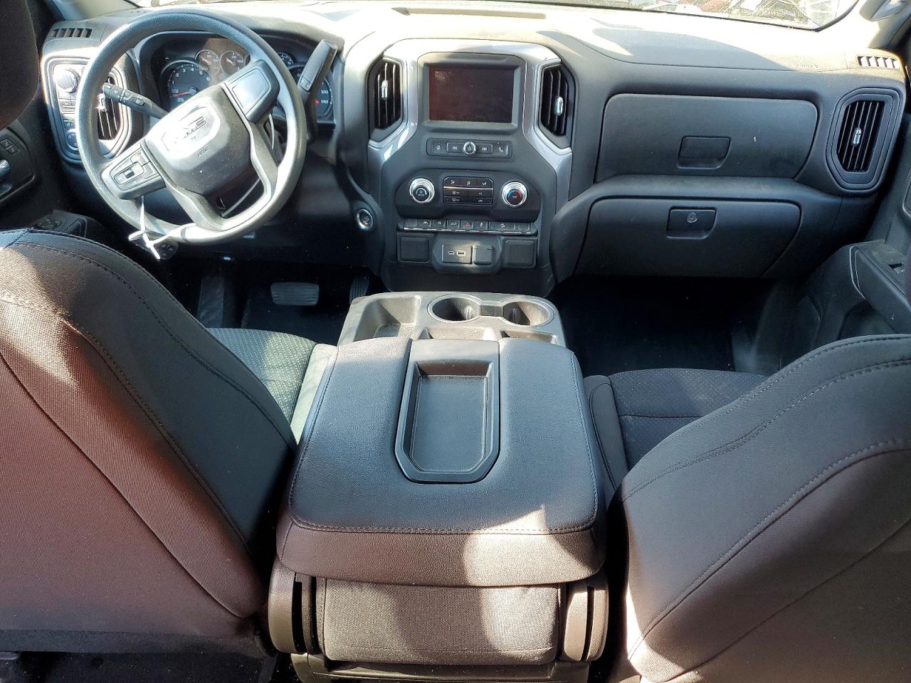 2023 GMC SIERRA