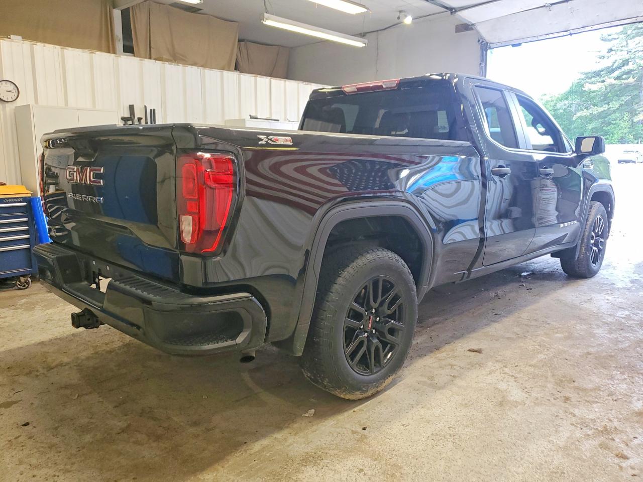 2023 GMC SIERRA