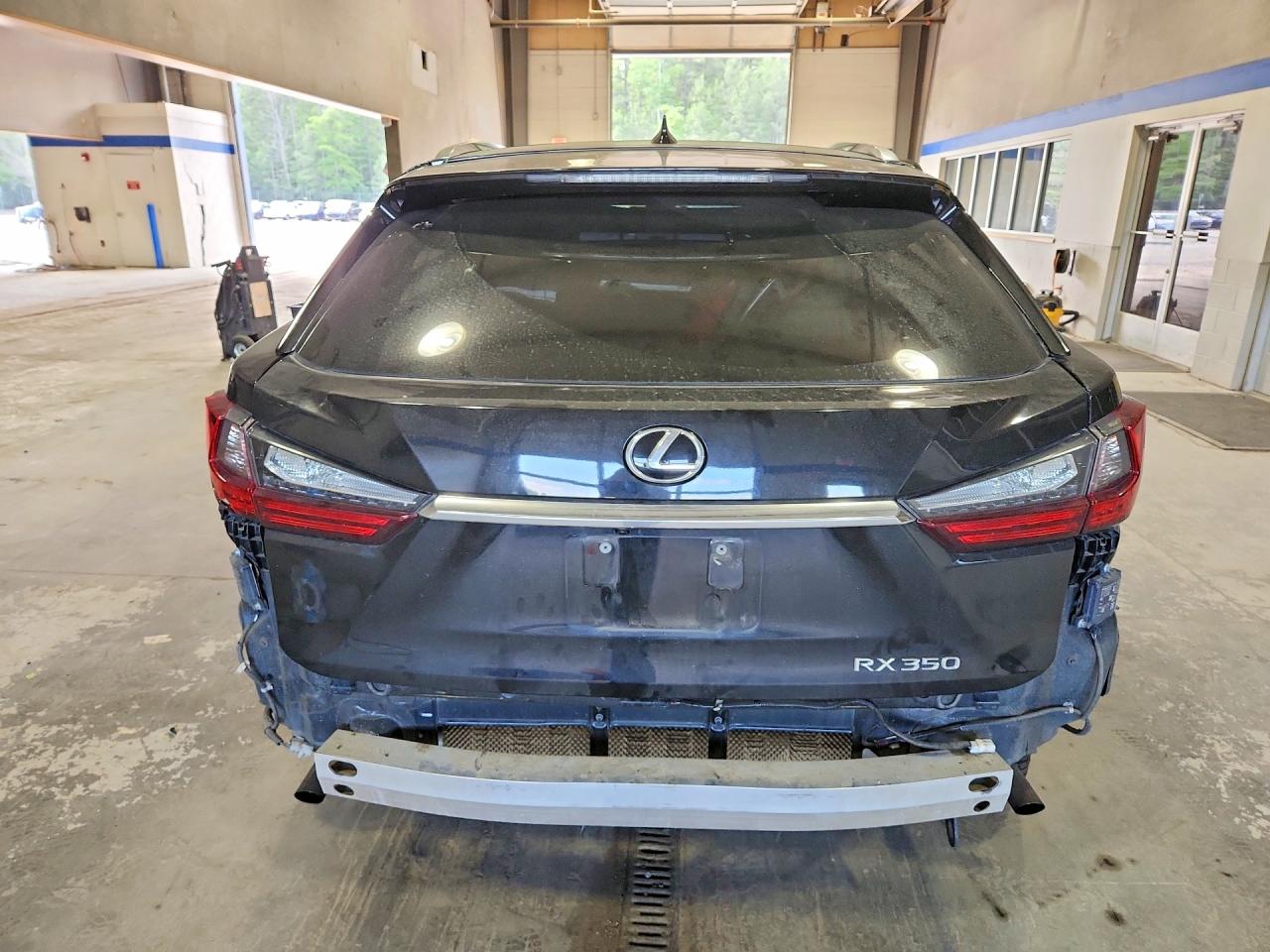 2022 LEXUS RX350