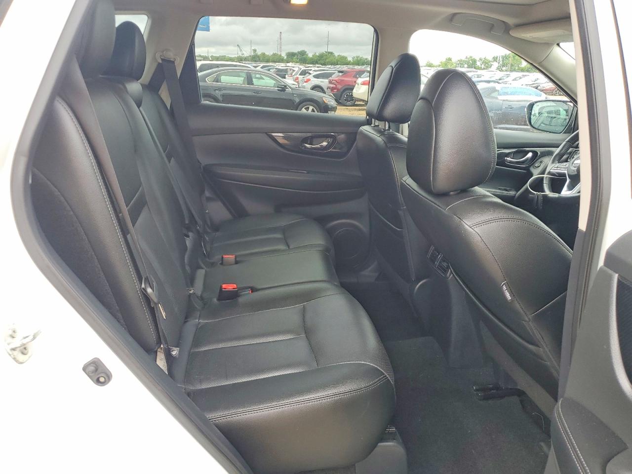 2019 NISSAN ROGUE