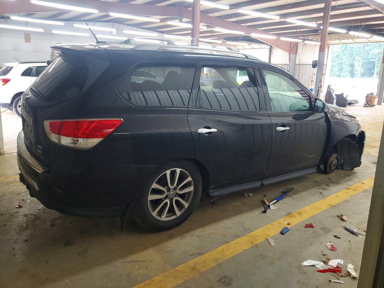 2015 NISSAN PATHFINDER