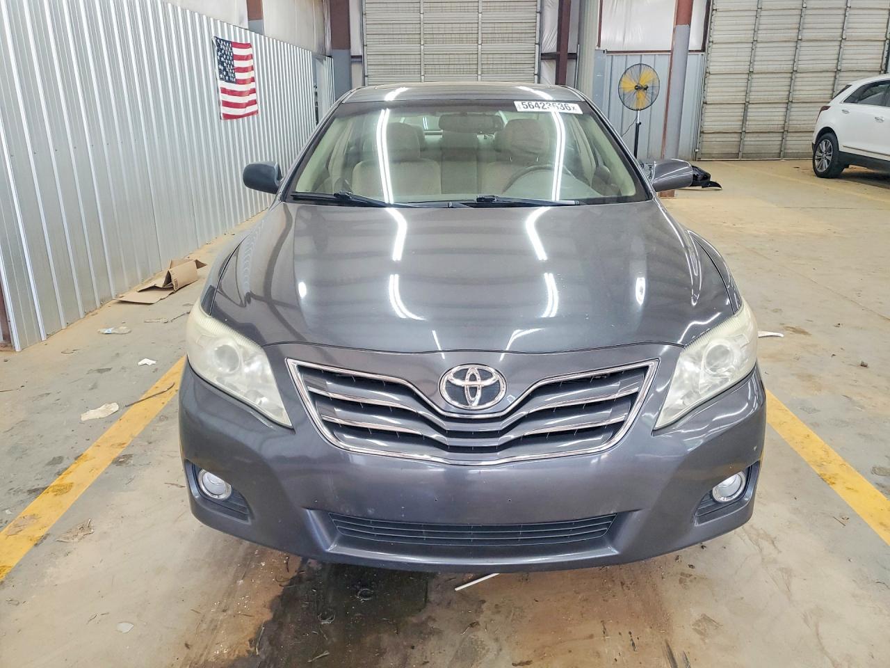 2011 TOYOTA CAMRY