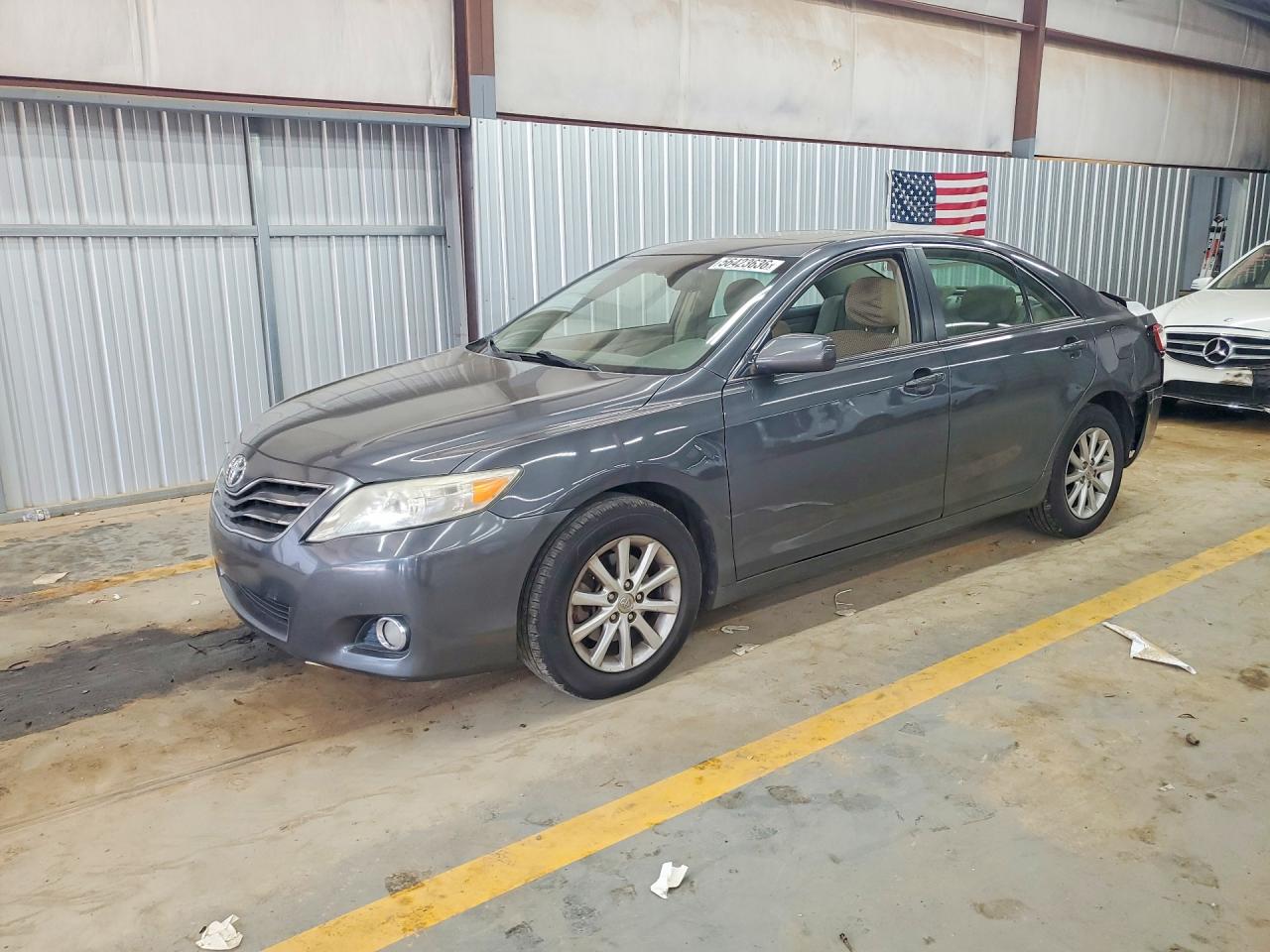 2011 TOYOTA CAMRY