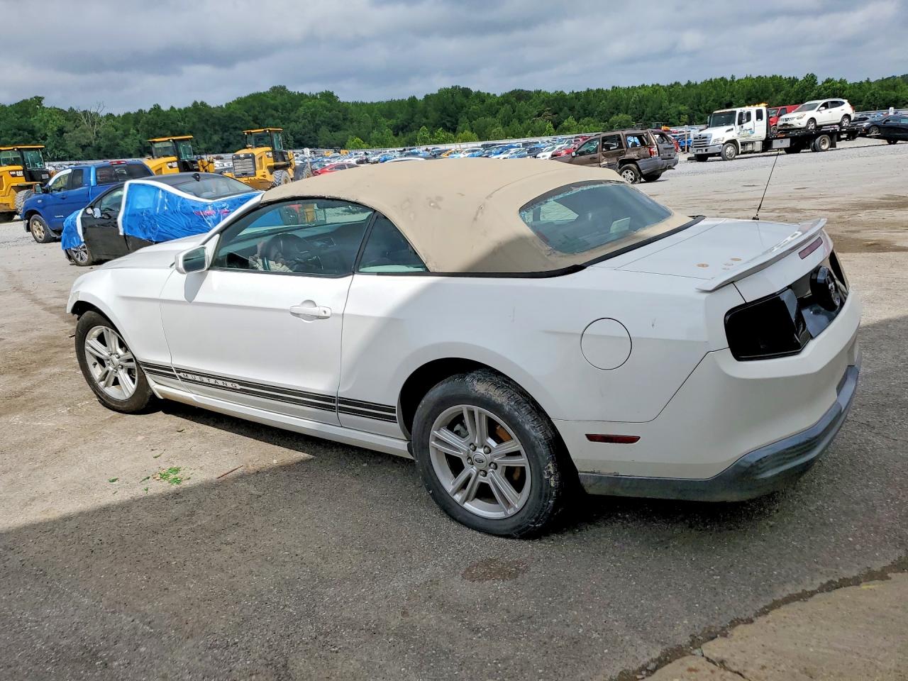 2010 FORD MUSTANG