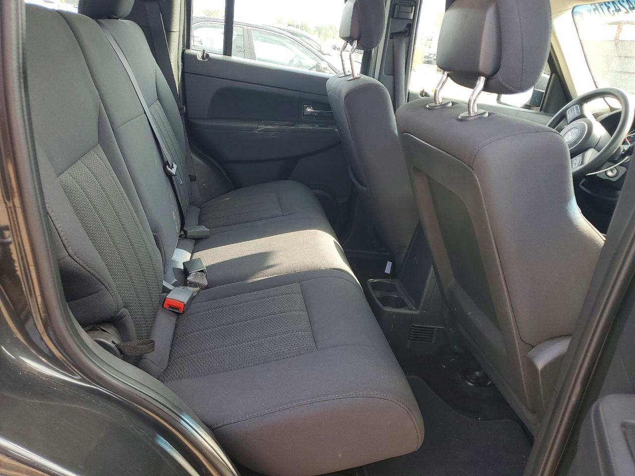 2011 JEEP LIBERTY