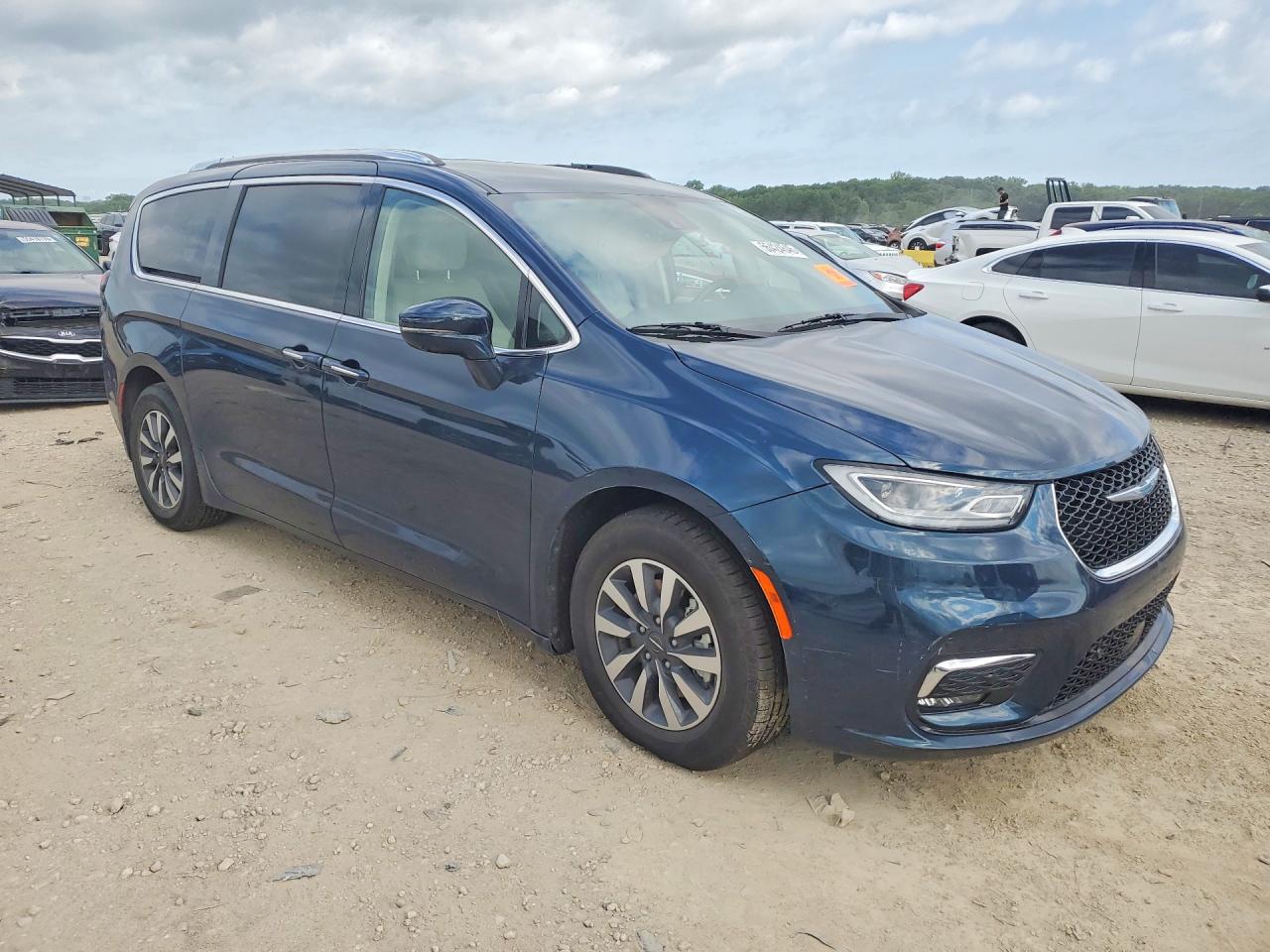 2021 CHRYSLER PACIFICA