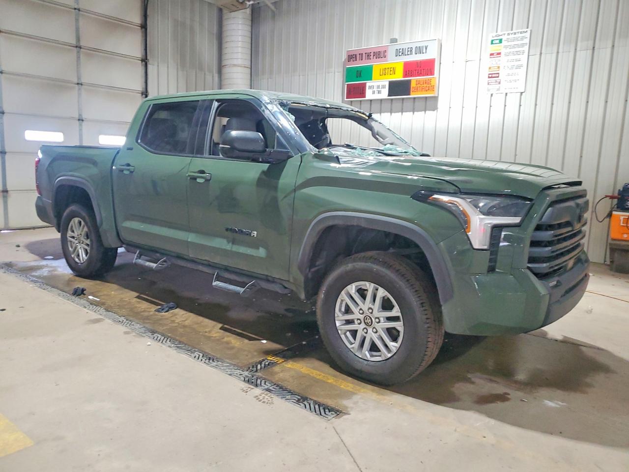 2023 TOYOTA TUNDRA