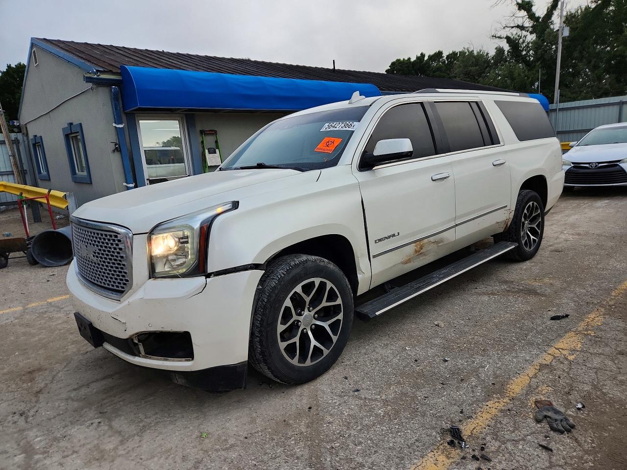 2015 GMC YUKON