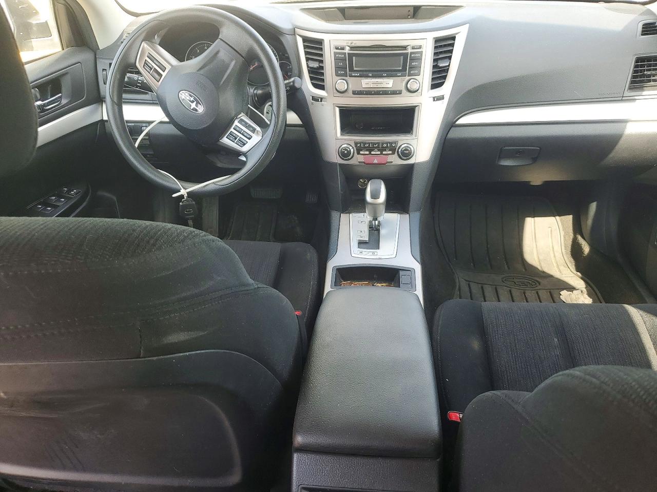 2013 SUBARU OUTBACK