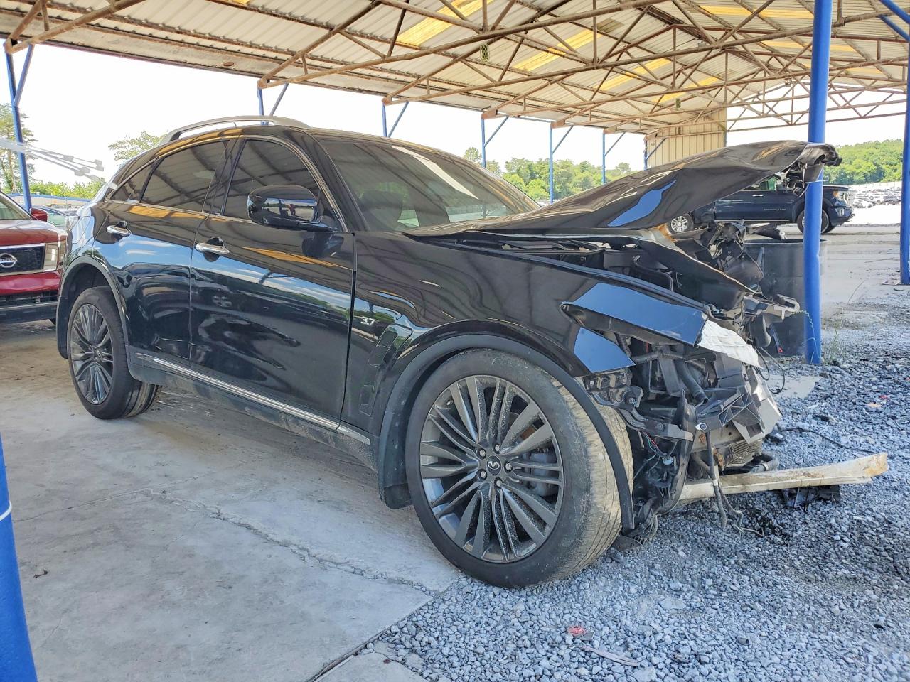 2017 INFINITI QX70 BASE