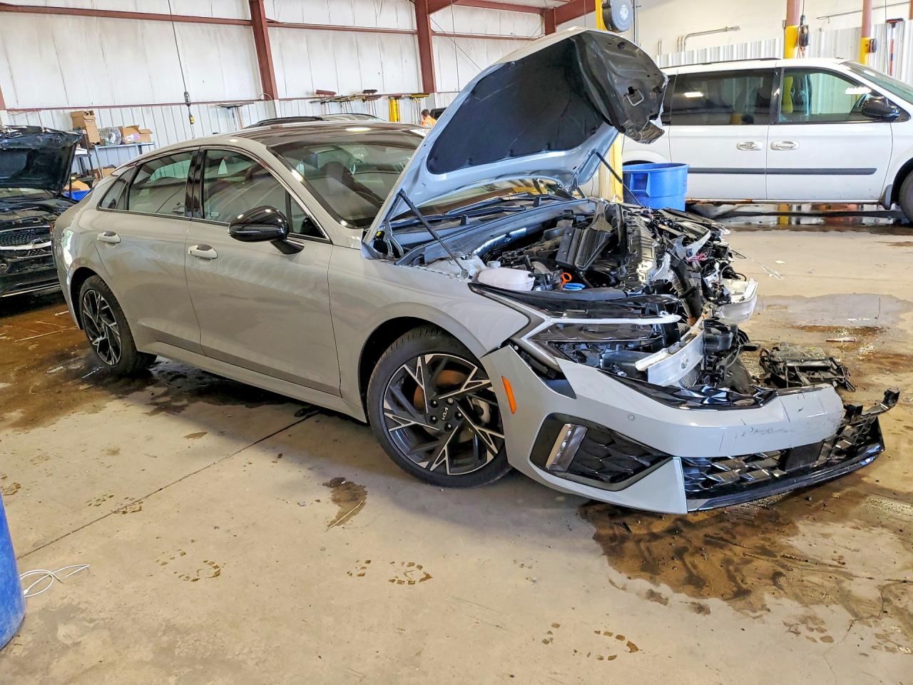 2025 KIA K5