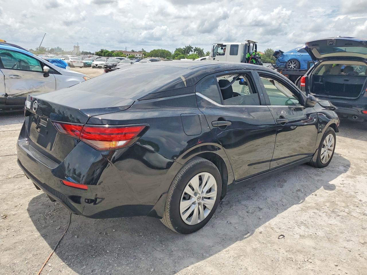 2024 NISSAN SENTRA