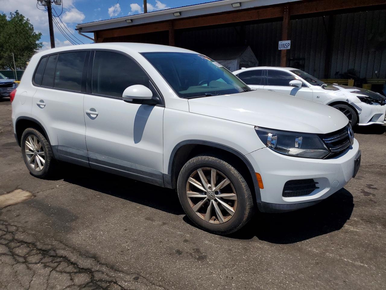 2017 VOLKSWAGEN TIGUAN