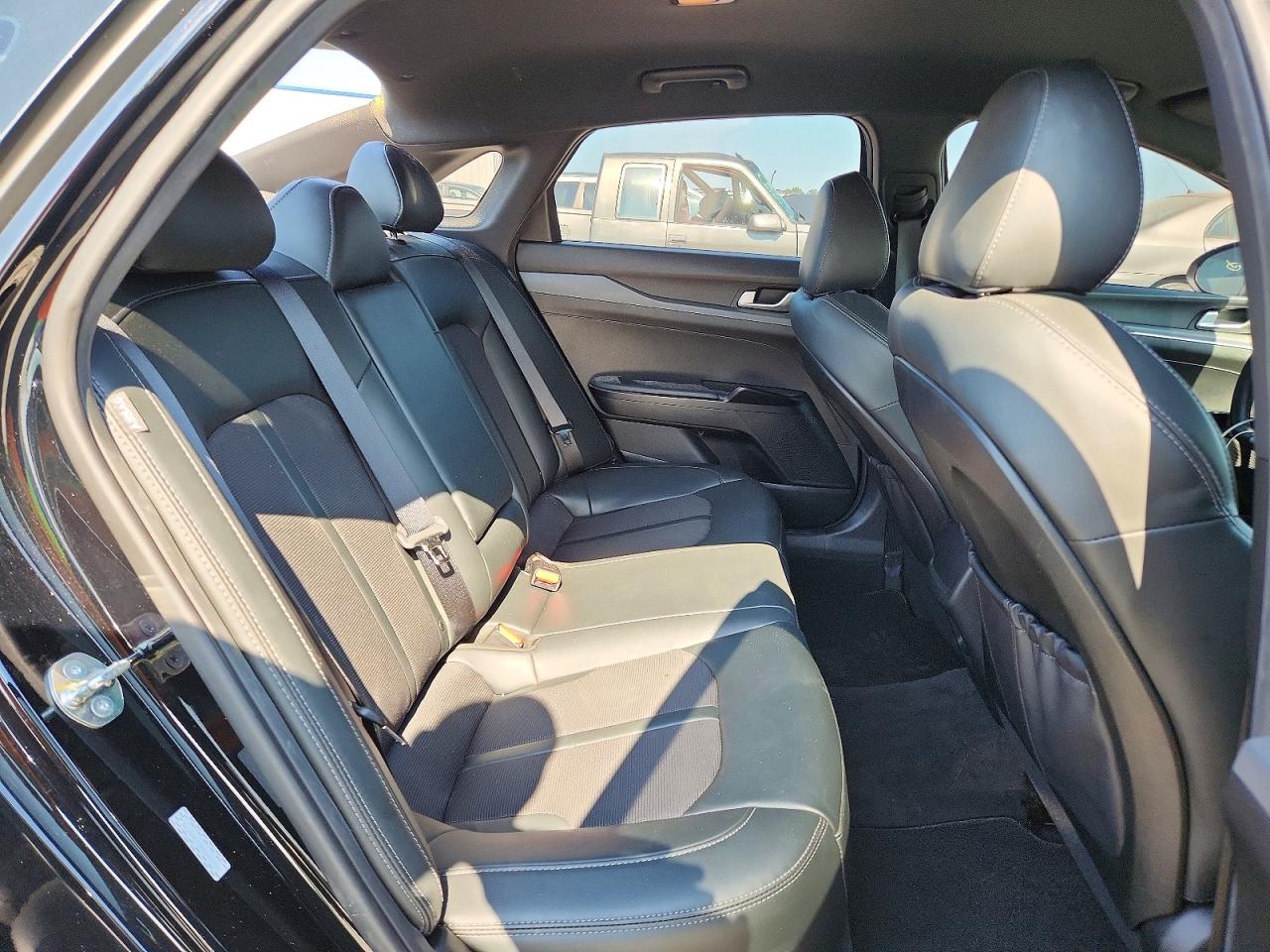 2024 KIA K5