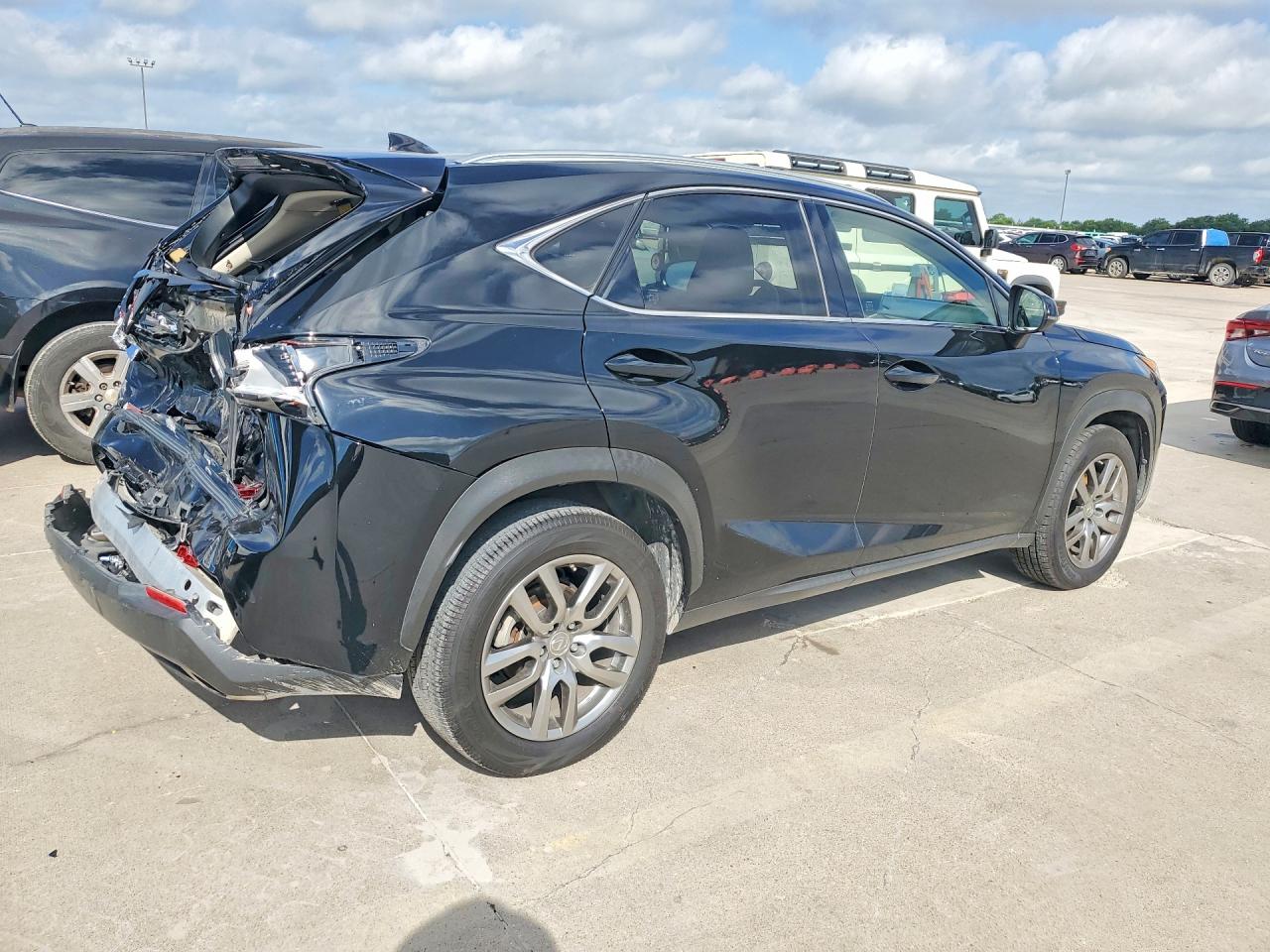 2016 LEXUS NX