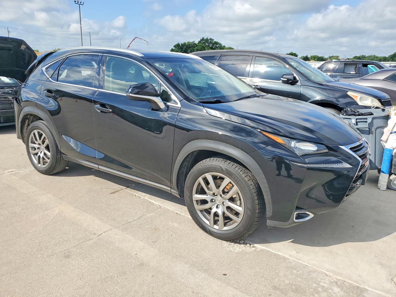 2016 LEXUS NX