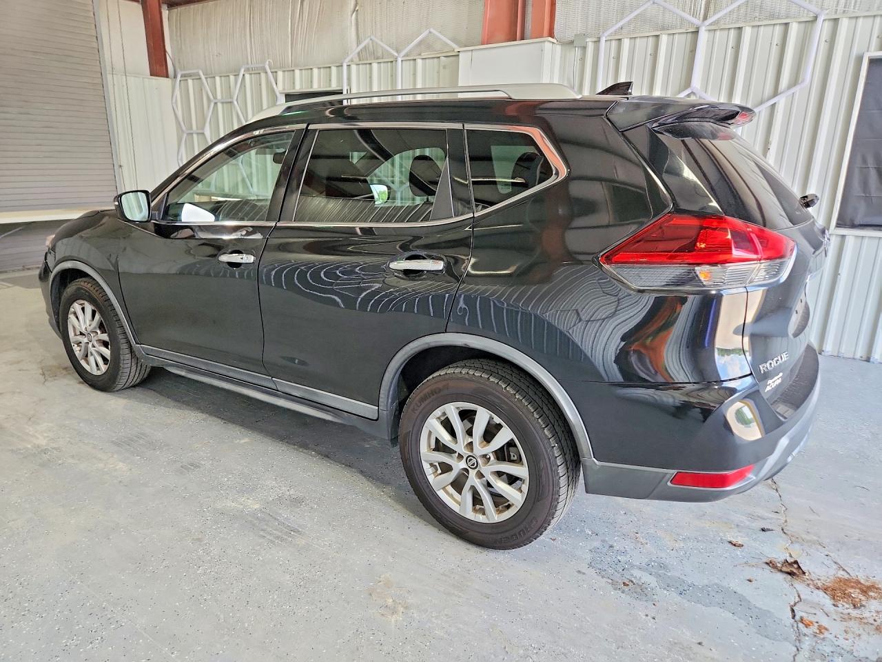 2018 NISSAN ROGUE