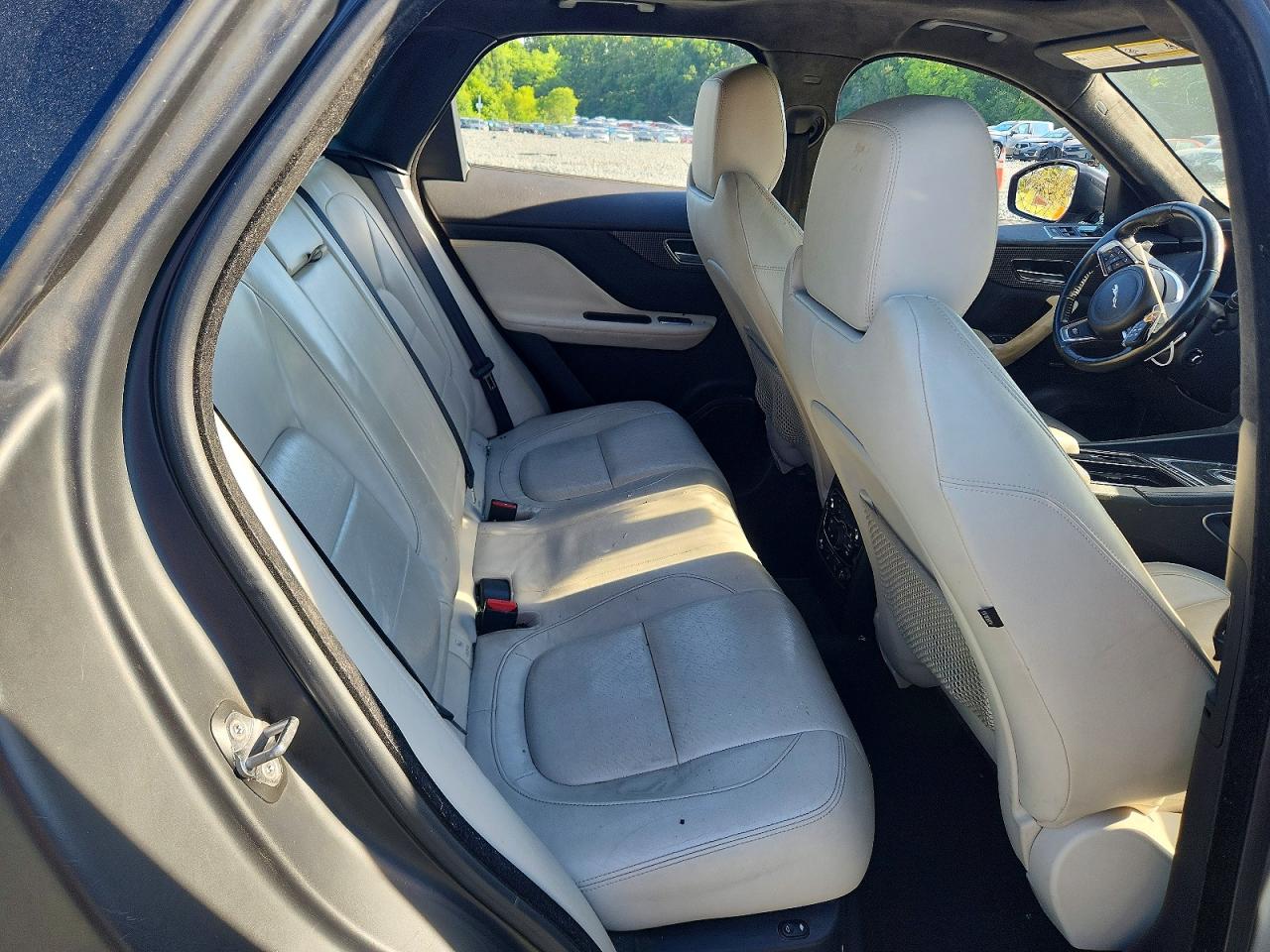 2017 JAGUAR F-PACE
