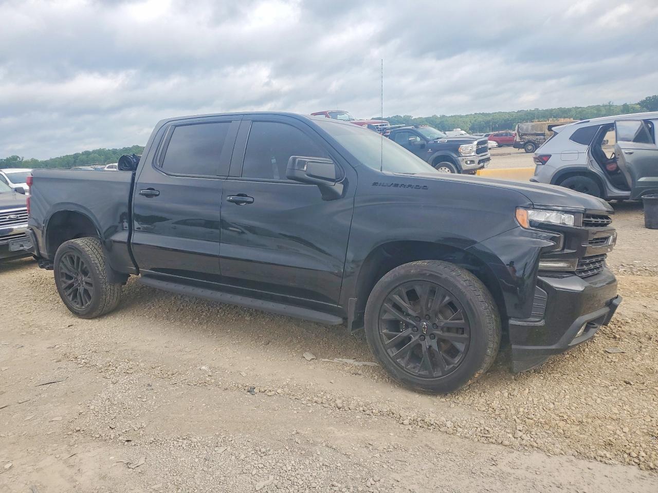 2019 CHEVROLET SILVERADO