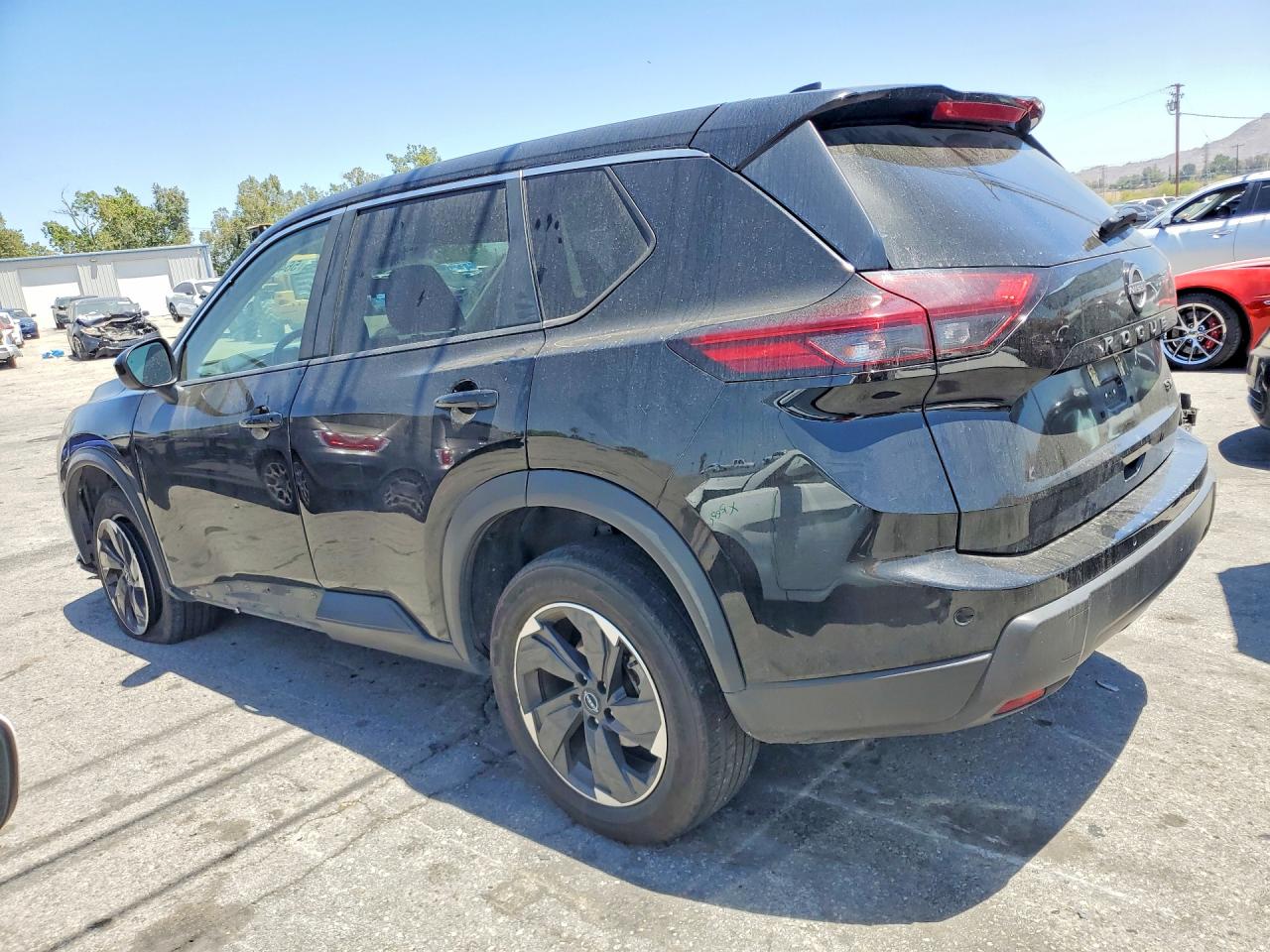 2024 NISSAN ROGUE